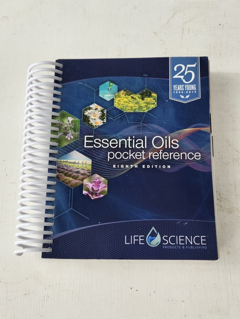 Essential Oils Pocket Reference 8th Edition (2019) Spiral Bound